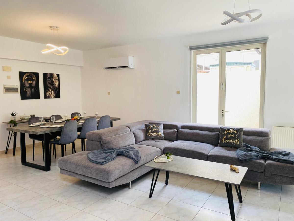 Gaia - 4 Bedroom House In Ларнака Екстер'єр фото