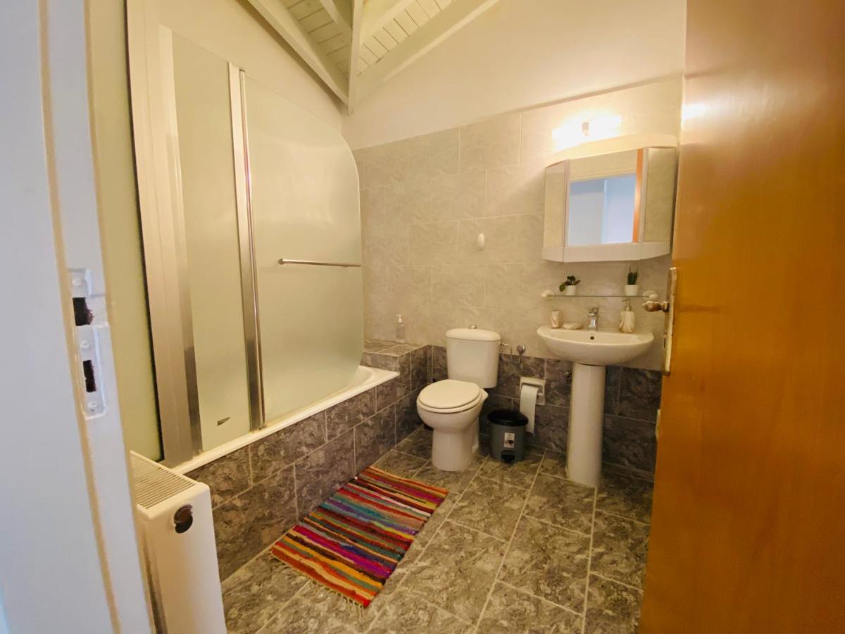 Gaia - 4 Bedroom House In Ларнака Екстер'єр фото