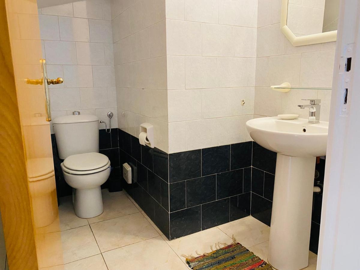 Gaia - 4 Bedroom House In Ларнака Екстер'єр фото